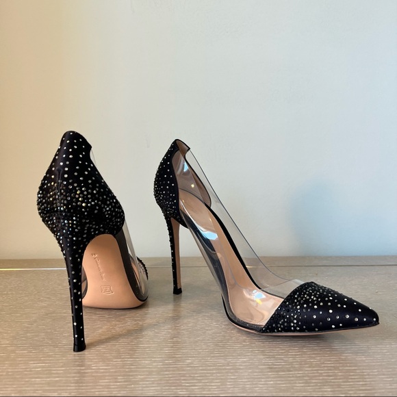 Gianvito Rossi Rhinestoned Pumps - Picture 4 of 6